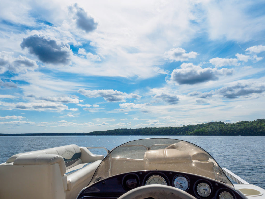 buying a pontoon boat